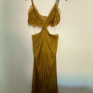Elegant Gold Lace Trim Nightgown